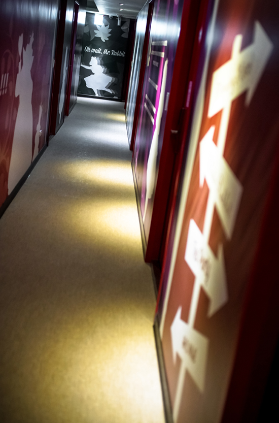 Alice in Wonderland Hallway; Morwing Hotel Fairytale