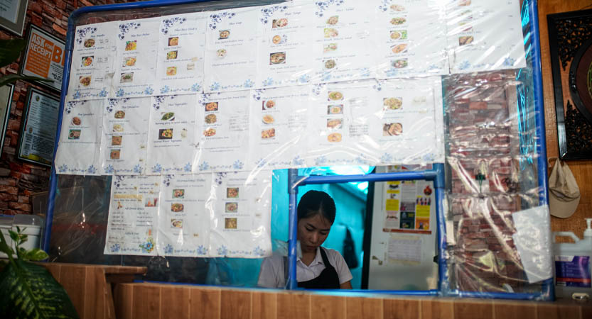 Ready Steady Travel - Adventures in The Philippines, Angeles City: Review Patches Thai Restaurant