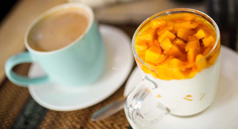 Ready Steady Travel - Adventures in The Philippines, Angeles City: Restaurant Bar Review CPI Call Shop & Craft Beer Cafe